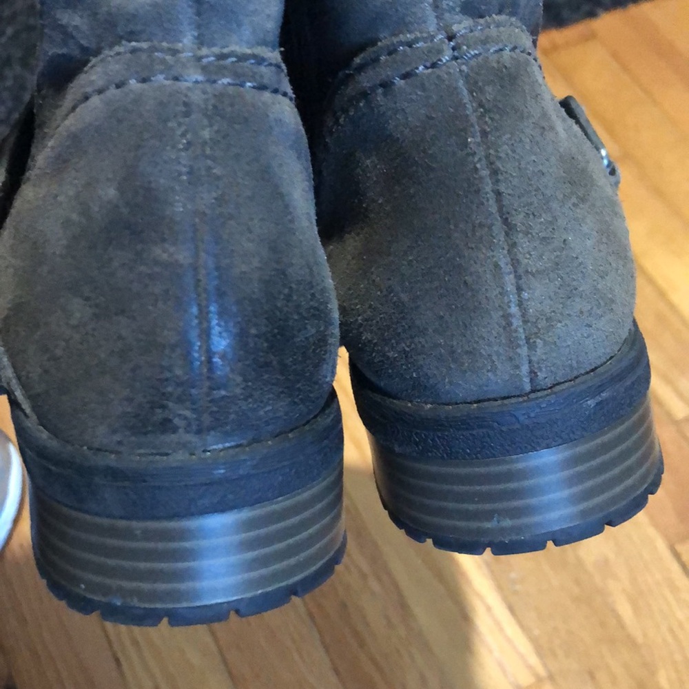 Clark’s Boots - Picture 8 of 9